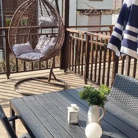 Eve Santa Marina - Sea, Pools, Relax 아파트