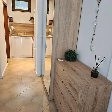 아파트 Eve Santa Marina - Sea, Pools, Relax 소조폴