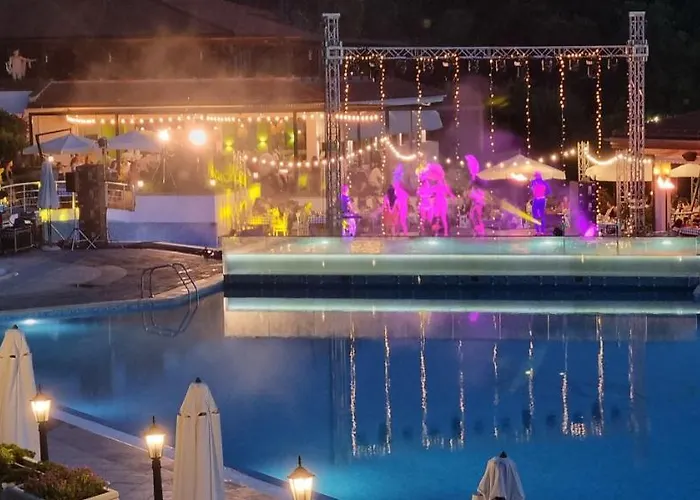 Eve Santa Marina - Sea, Pools, Relax Appartamento