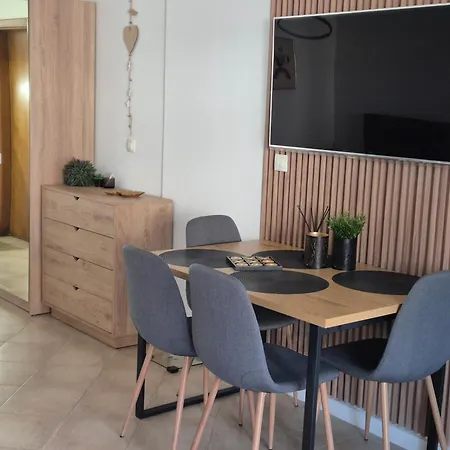 Eve Santa Marina - Sea, Pools, Relax Apartmán